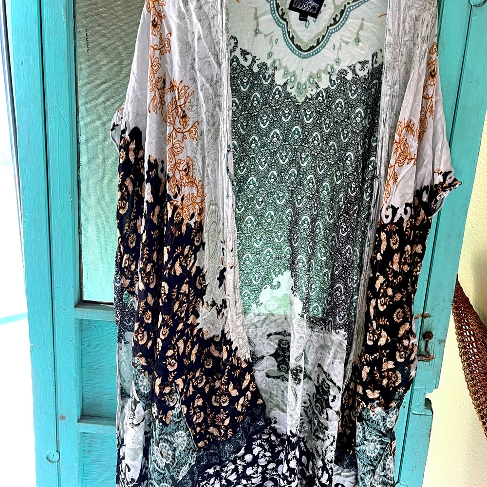 Angie One Size Super Soft all cotton BOHO Kimono.  Never worn.  Like new.